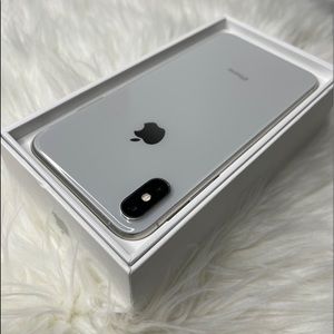 iPhone XS Max Silver